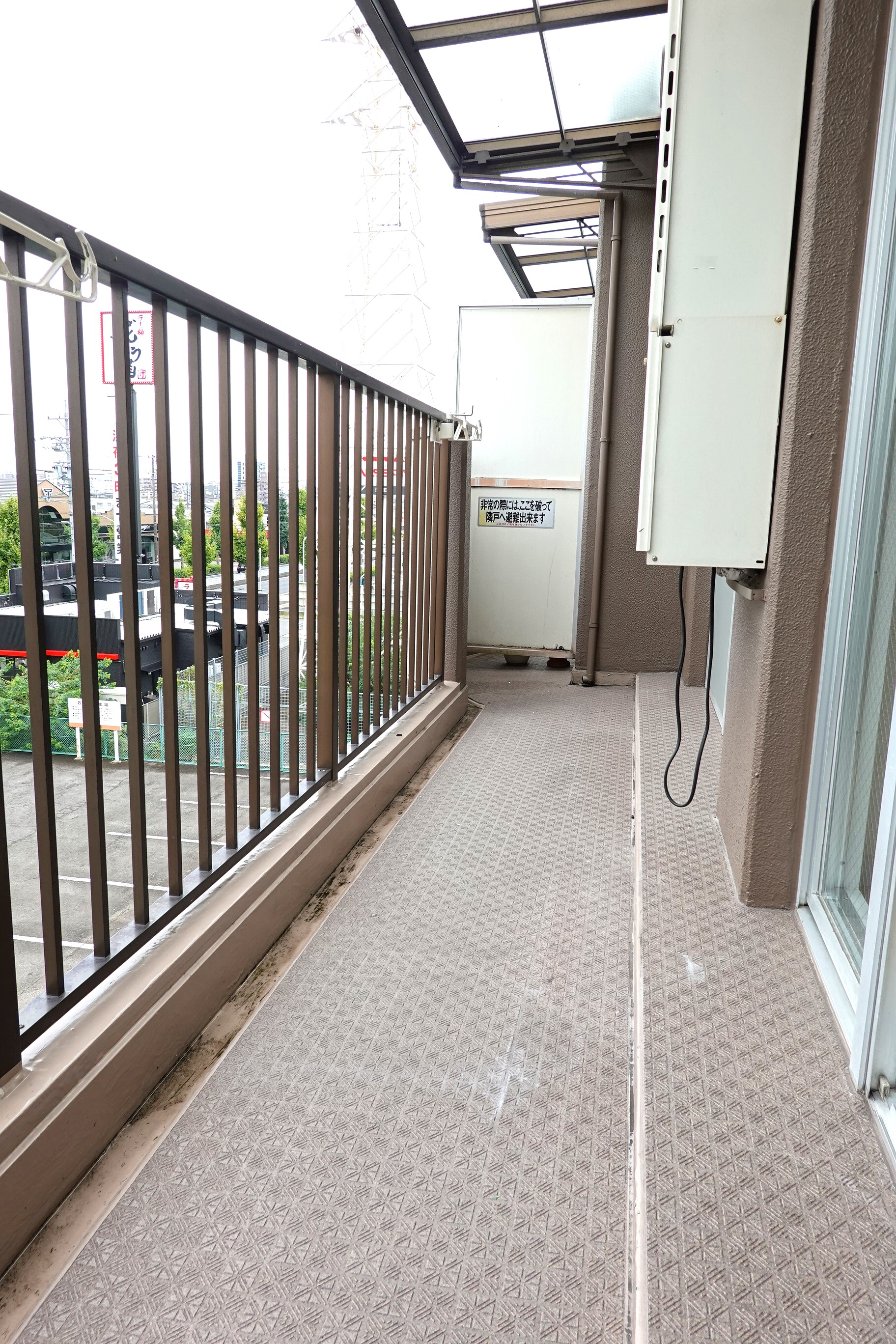セザール喜多山４０２号室（最上階・角部屋）